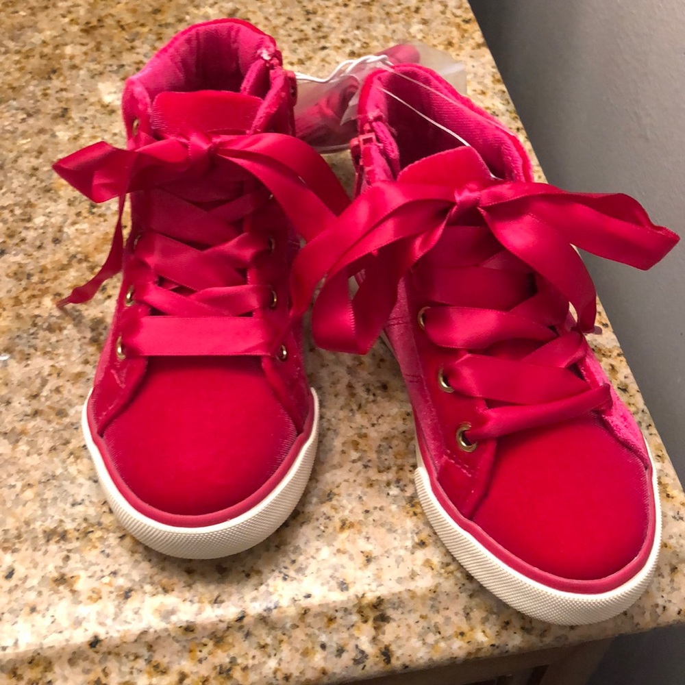 New Gymboree girls sneakers